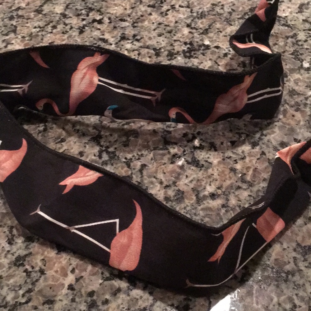 Adjustable flamingo headband